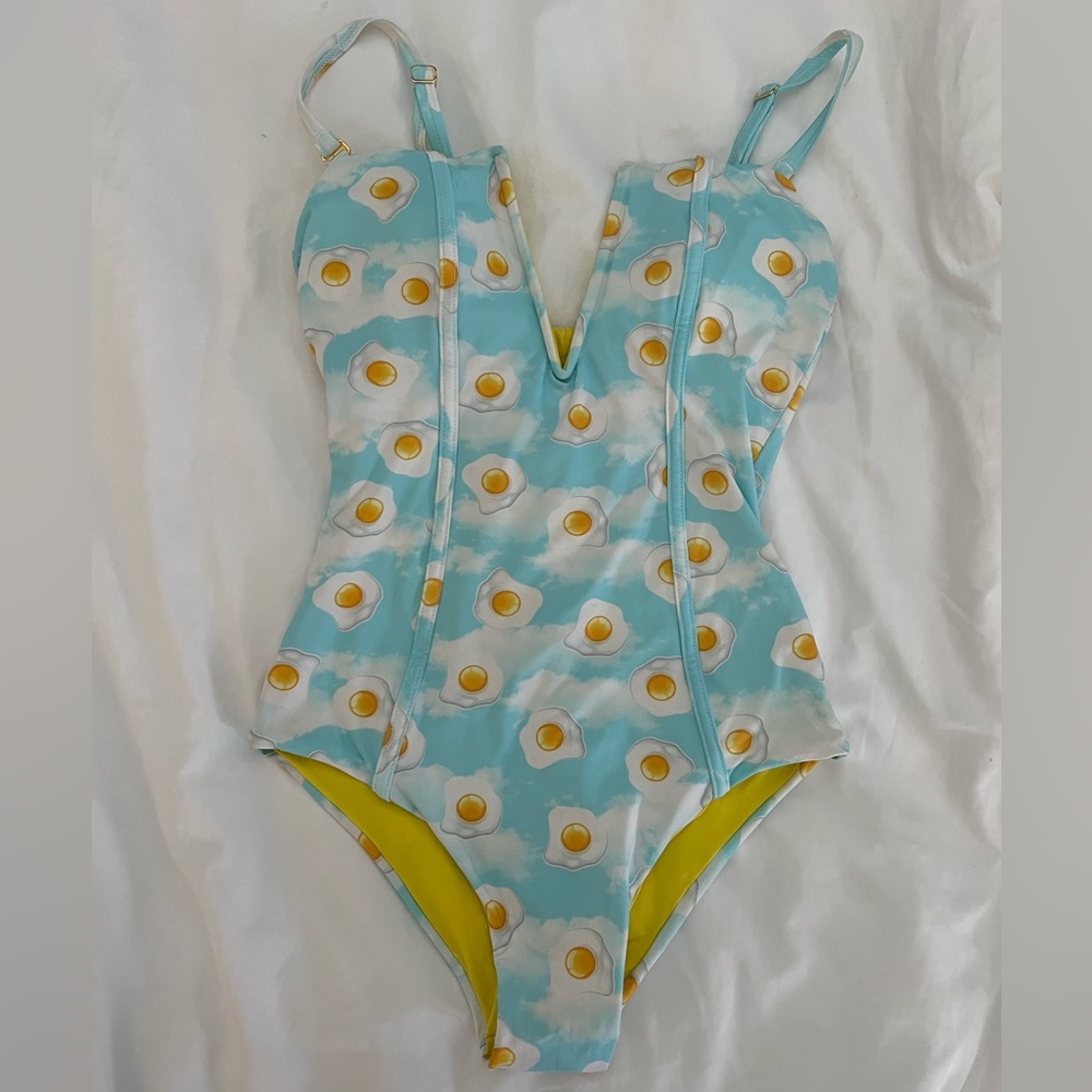 Ancora Sky Eggs One Piece - S
